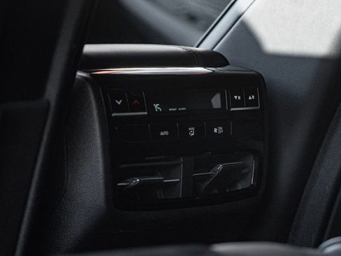 Used 2023 Acura MDX A-Spec image 34