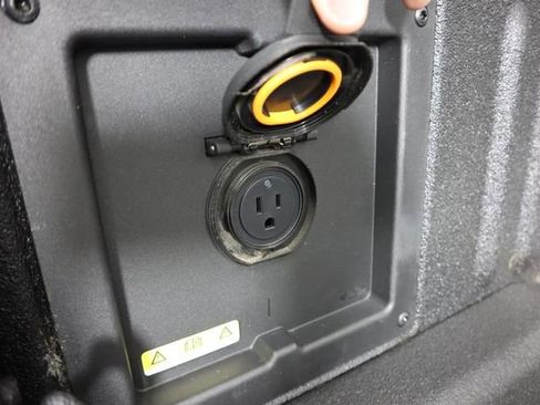 Used 2024 Ford F150 Lariat AWD/4WD image 33