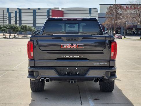 Used 2022 GMC Sierra 1500 Denali image 6