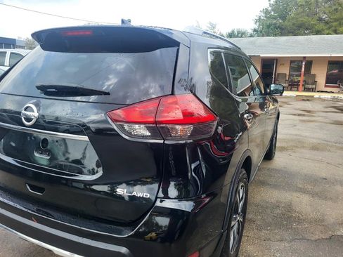 Used 2017 Nissan Rogue SL AWD/4WD image 98