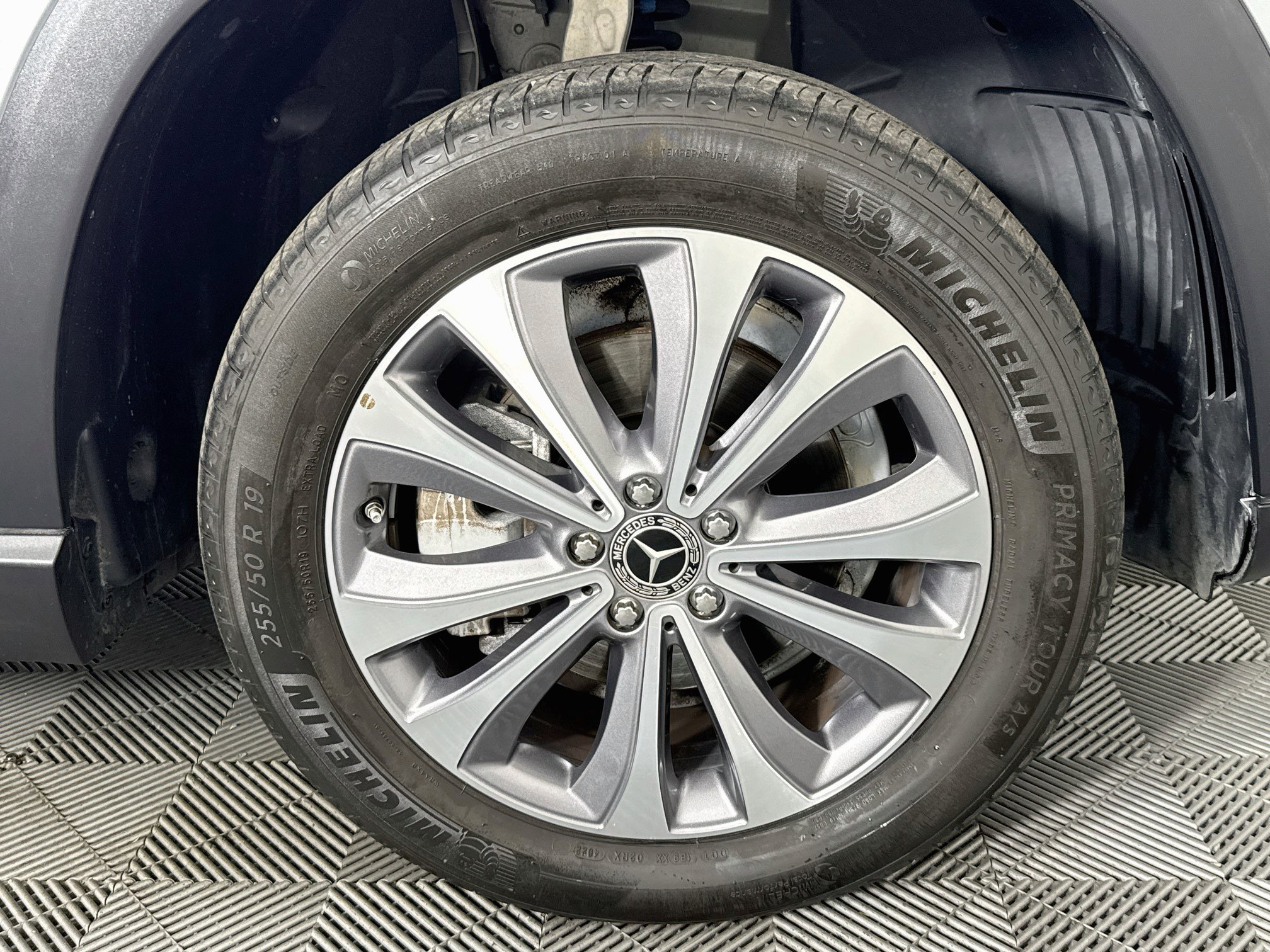 Used 2023 Mercedes-Benz GLE 350 w/ Premium Package image 54
