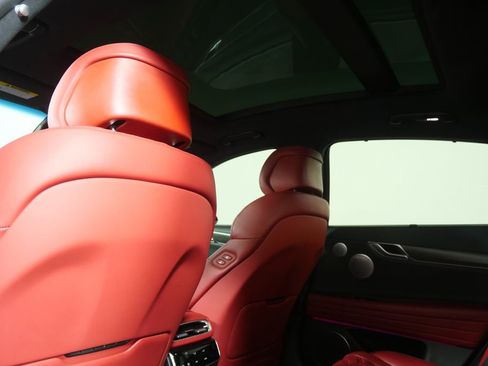 Used 2025 Genesis G80 3.5T Sport Prestige image 15