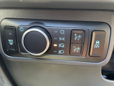 New 2025 Ford Mustang Mach-E Premium image 18