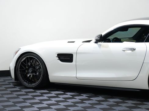 Used 2017 Mercedes-Benz AMG GT Coupe image 20
