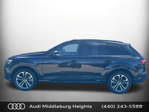 Used 2025 Audi Q7 2.0T Premium w/ Convenience Plus Package image 5
