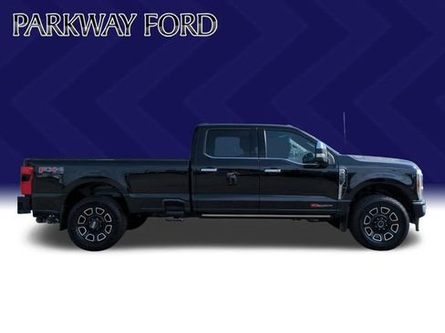 Used 2024 Ford F350 Platinum AWD/4WD image 6