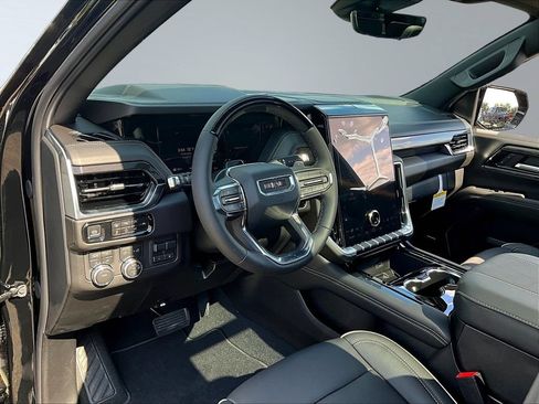 New 2026 GMC Yukon XL Elevation w/ Elevation Premium Package AWD/4WD image 7