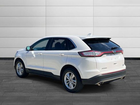Used 2017 Ford Edge SEL w/ Equipment Group 201A FWD image 3