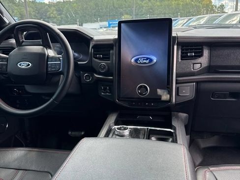 Used 2024 Ford Expedition Max Limited AWD/4WD image 10