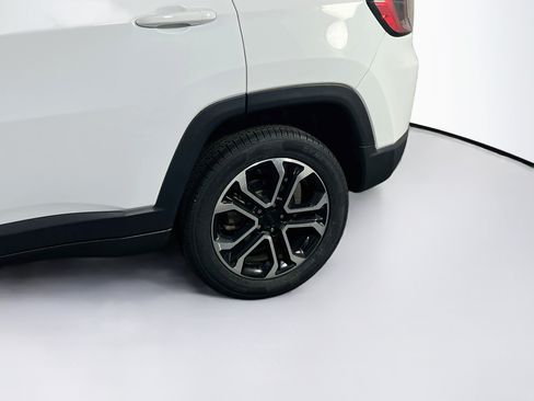 Used 2022 Jeep Compass Limited AWD/4WD image 28