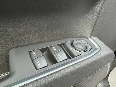 Certified 2026 Chevrolet Silverado 1500 LT AWD/4WD image 15