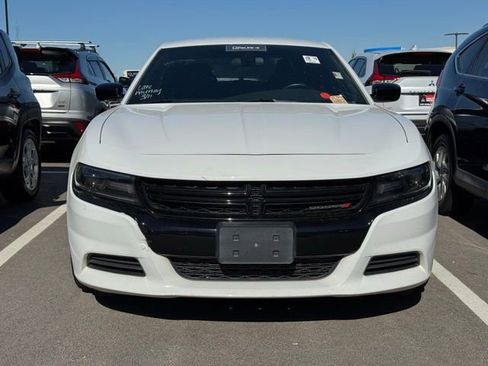 Used 2020 Dodge Charger SXT w/ Blacktop Package image 2