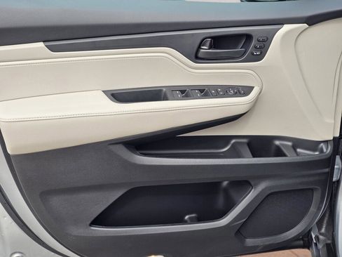 New 2026 Honda Odyssey EX-L image 14