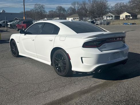 Used 2020 Dodge Charger R/T w/ Navigation & Travel Group image 5