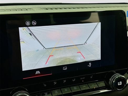 New 2026 GMC Canyon Elevation w/ Convenience Package image 17