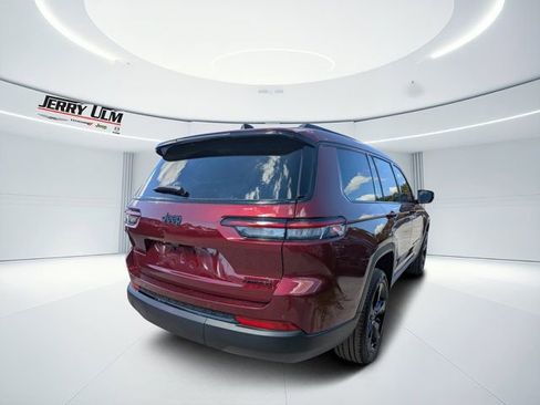 New 2025 Jeep Grand Cherokee L Limited w/ Black Appearance Package RWD image 3