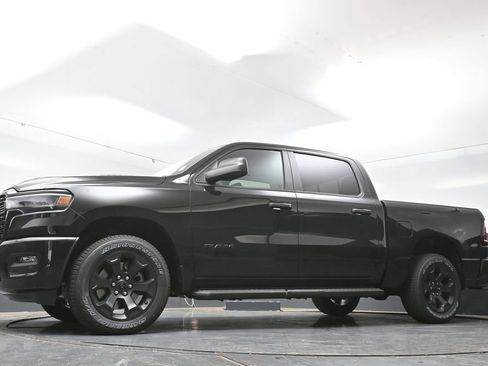 New 2026 RAM 1500 Express AWD/4WD image 42