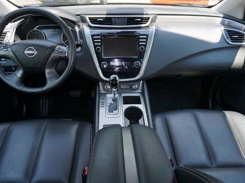 Certified 2024 Nissan Murano SV w/ SV Midnight Edition Package image 17