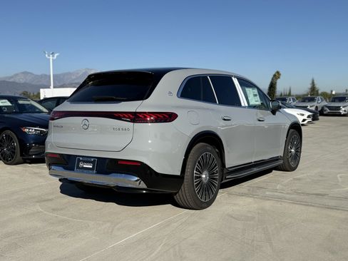 New 2025 Mercedes-Benz Maybach EQS 680 4MATIC image 11