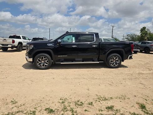 New 2026 GMC Sierra 1500 SLT AWD/4WD image 8