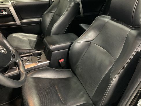 Used 2018 Toyota 4Runner Limited image 30