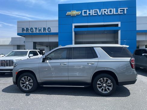 Certified 2024 Chevrolet Tahoe LS w/ Driver Alert Package AWD/4WD image 1