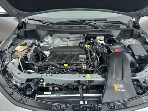 Used 2025 Buick Envista Preferred FWD image 21