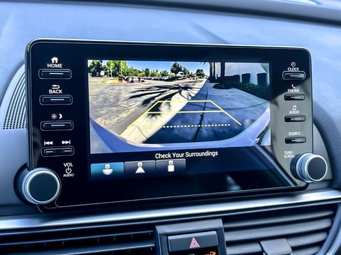 Used 2021 Honda Accord Sport image 24