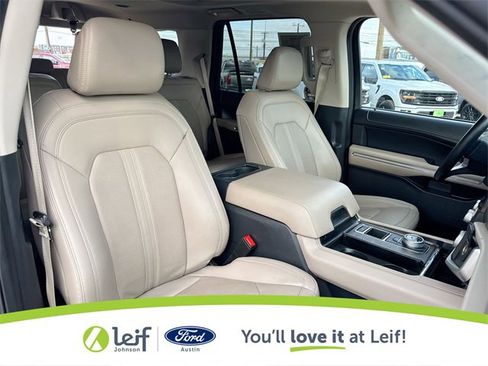 Certified 2024 Ford Expedition Limited image 31