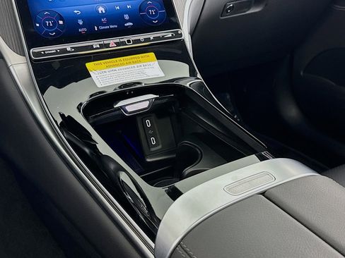 Certified 2026 Mercedes-Benz GLC 300 image 6