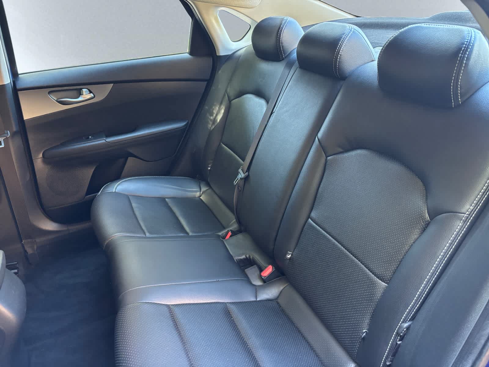 Used 2019 Kia Forte LXS FWD image 18