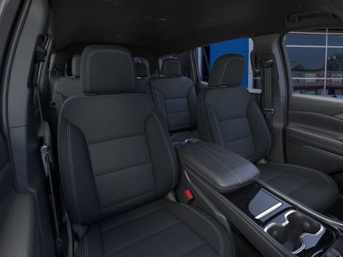 New 2026 Chevrolet Traverse LT w/ Midnight/Sport Edition image 17