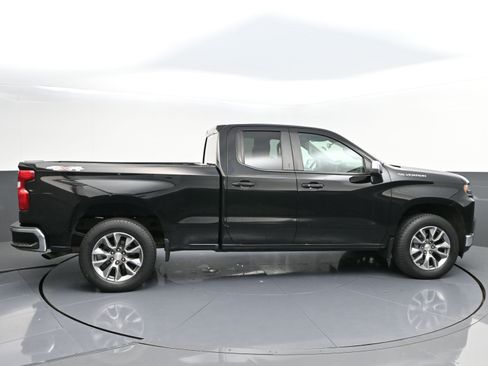 Used 2022 Chevrolet Silverado 1500 LT image 8