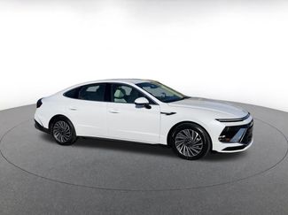 Used 2025 Hyundai Sonata SEL video 2