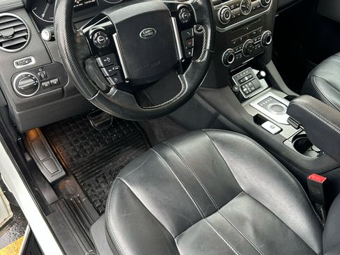 Used 2016 Land Rover LR4 HSE image 45