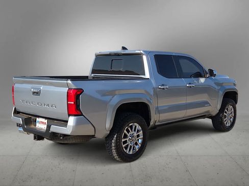Certified 2024 Toyota Tacoma Limited w/ Limited Package (LT) AWD/4WD image 8