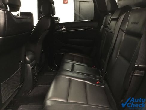 Used 2017 Jeep Grand Cherokee Summit w/ Platinum Series Group AWD/4WD image 30