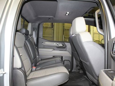 Used 2023 Chevrolet Silverado 1500 ZR2 w/ Technology Package AWD/4WD image 20