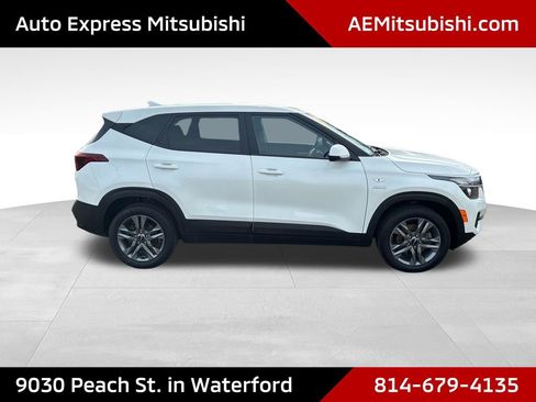 Used 2023 Kia Seltos LX AWD/4WD image 8