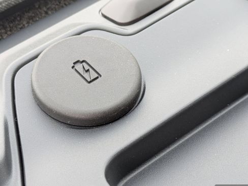 New 2025 Ford Bronco Badlands image 24