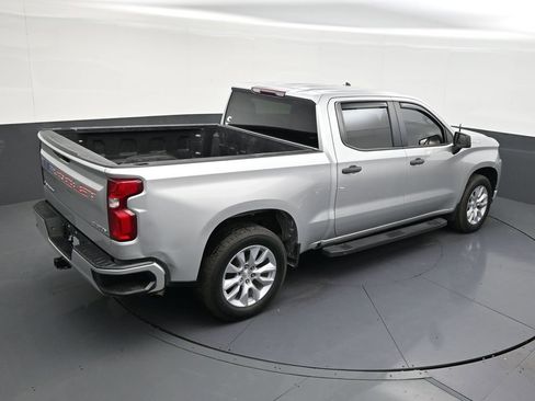 Used 2022 Chevrolet Silverado 1500 Custom image 16