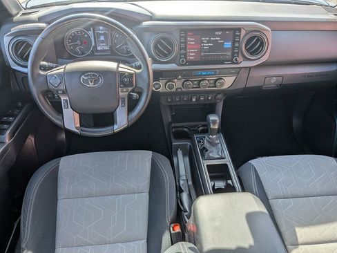 Used 2023 Toyota Tacoma TRD Sport w/ Technology Package AWD/4WD image 23