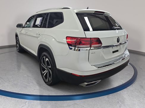 Used 2023 Volkswagen Atlas SEL AWD/4WD image 5