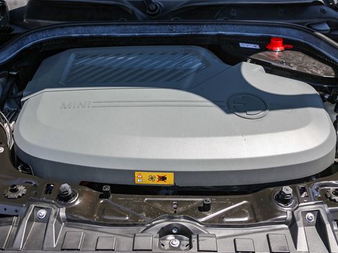 Used 2021 MINI Cooper SE w/ 6.5" Touchscreen Package image 26