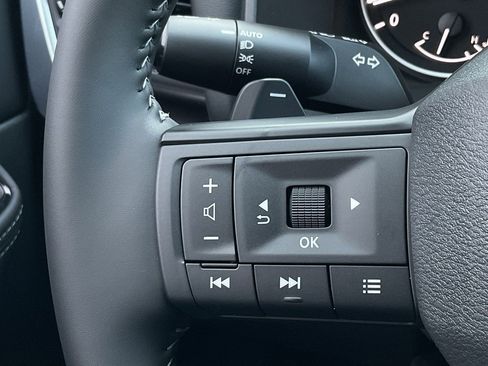 New 2026 Nissan Rogue SV image 22