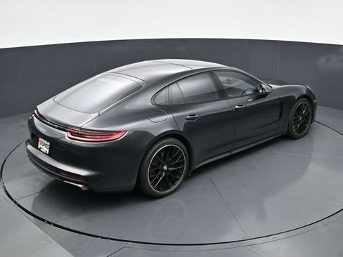 Used 2020 Porsche Panamera 4 AWD/4WD image 34
