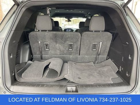 Certified 2023 Chevrolet Traverse LT image 24