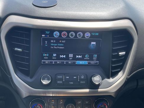 Used 2017 GMC Acadia Denali w/ Technology Package FWD image 29