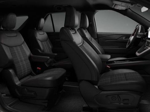 New 2026 Ford Explorer ST-Line RWD image 5