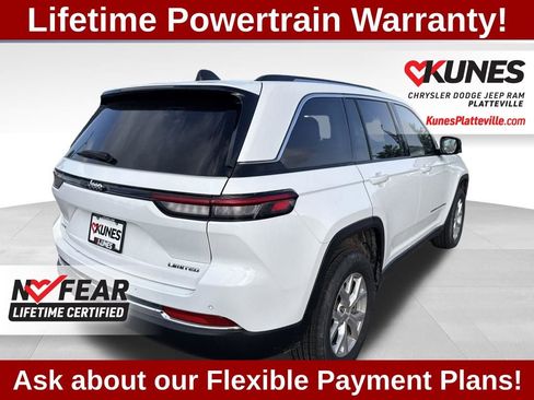 Used 2023 Jeep Grand Cherokee Limited AWD/4WD image 3